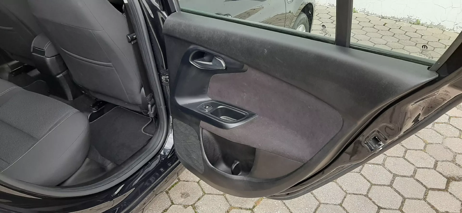 Fiat Tipo 1.3 M-Jet Lounge Tech 33