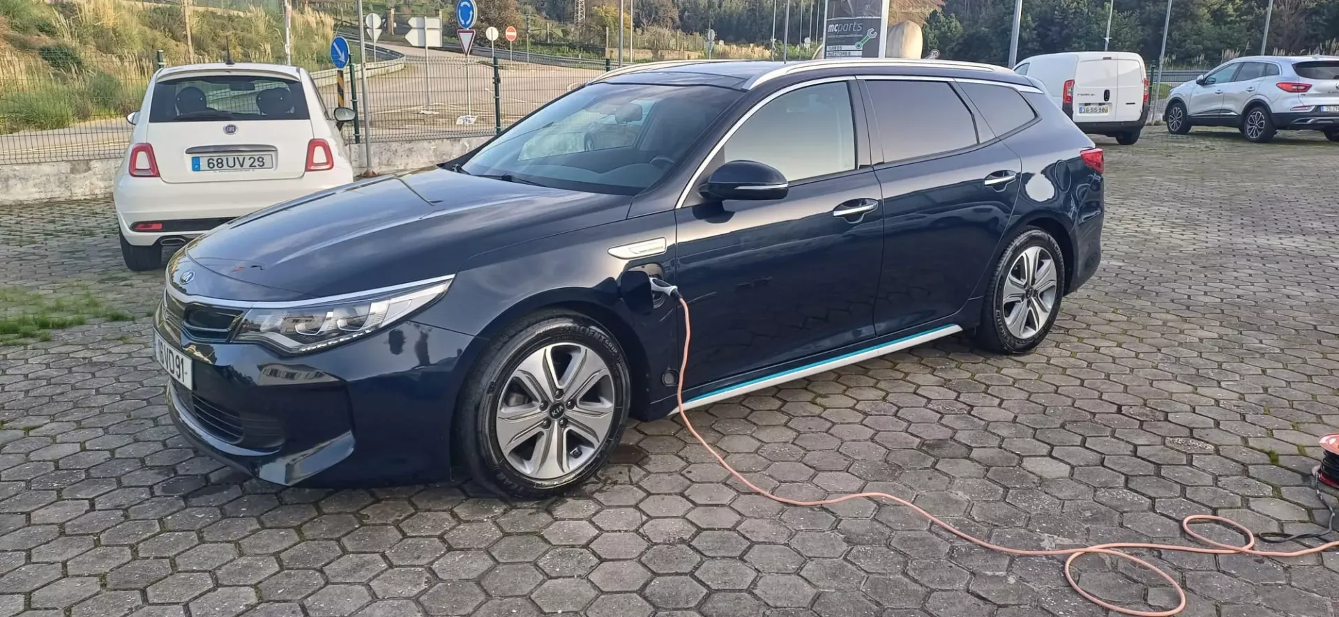 Kia Optima SW 2.0 CVVT PHEV 3