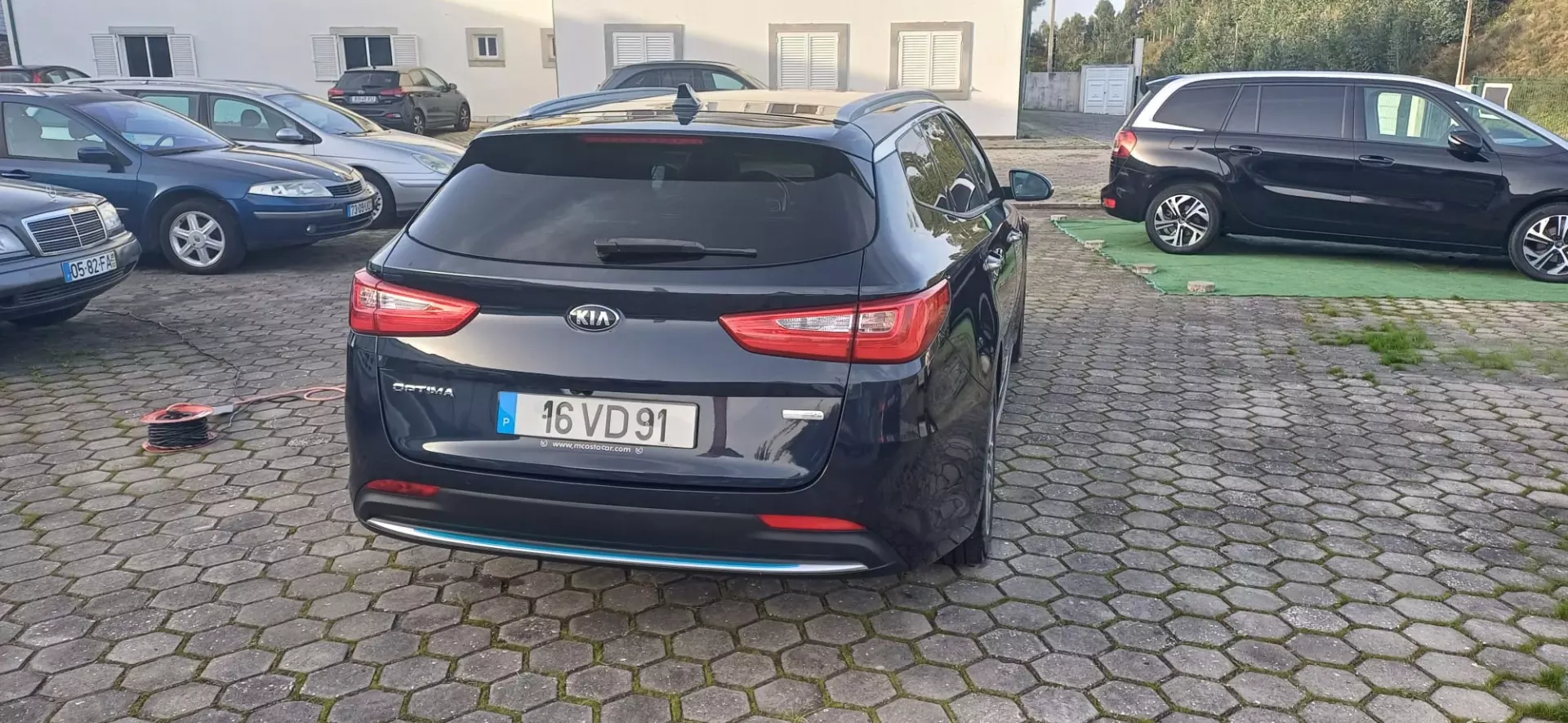 Kia Optima SW 2.0 CVVT PHEV 8