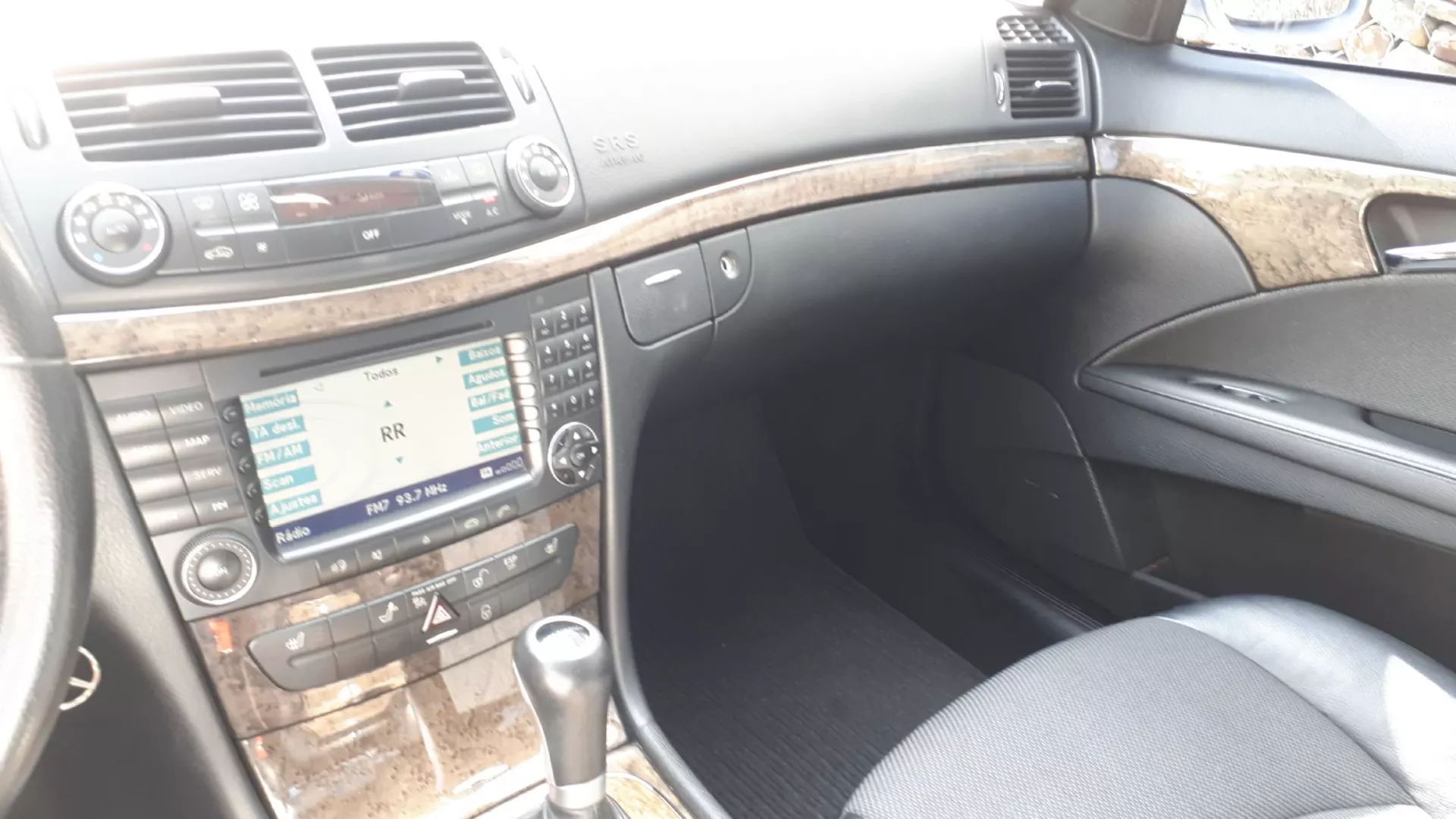 Mercedes-Benz E 280 Avantgarde 13