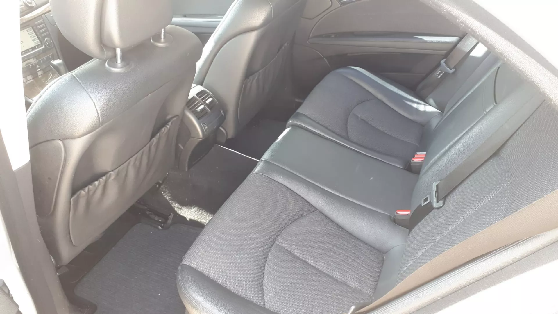 Mercedes-Benz E 280 Avantgarde 16