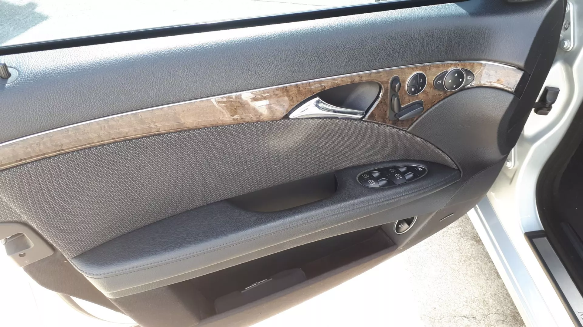 Mercedes-Benz E 280 Avantgarde 22