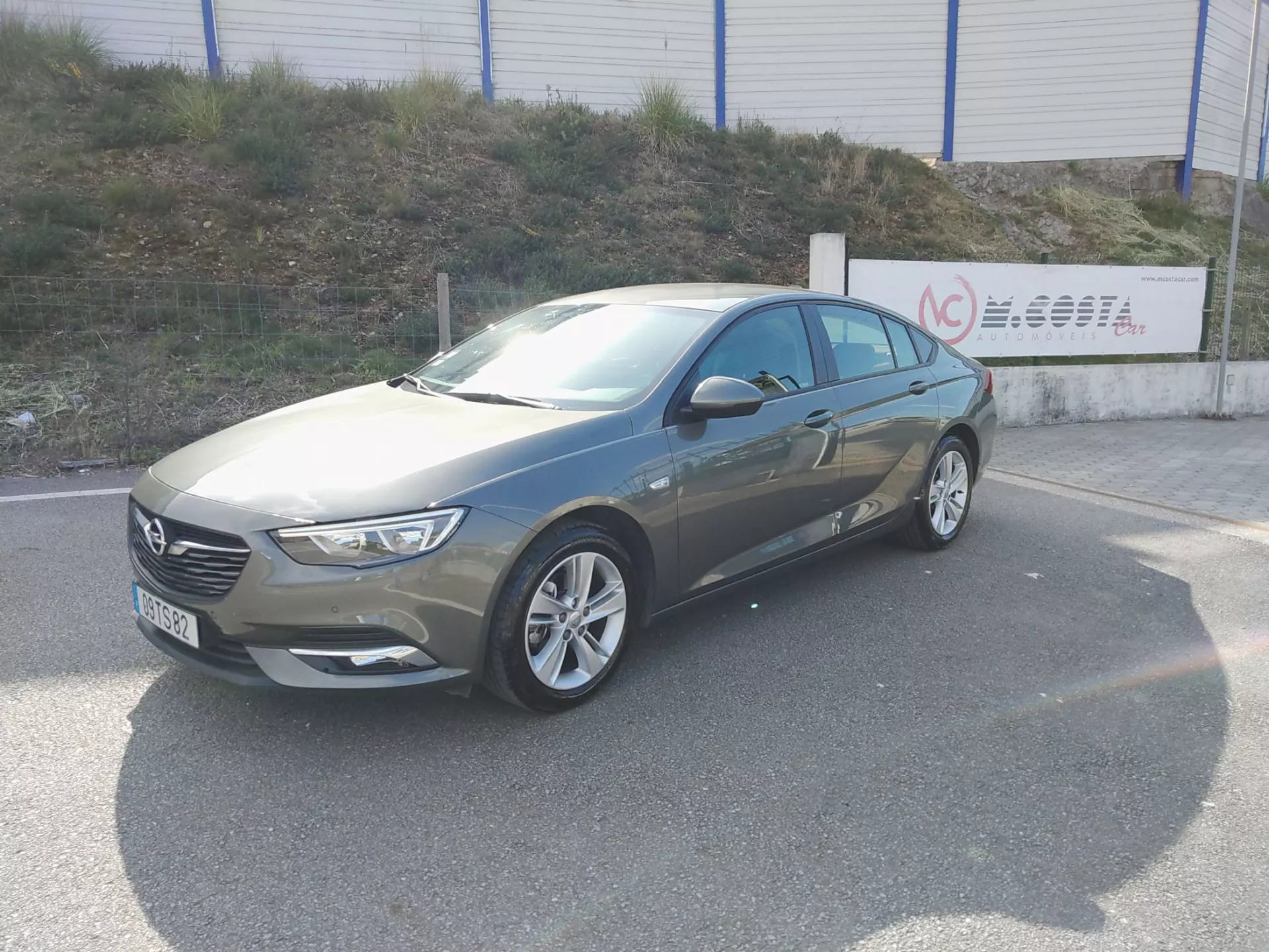 Opel Insignia Grand Sport 1.6 CDTi Selective 2