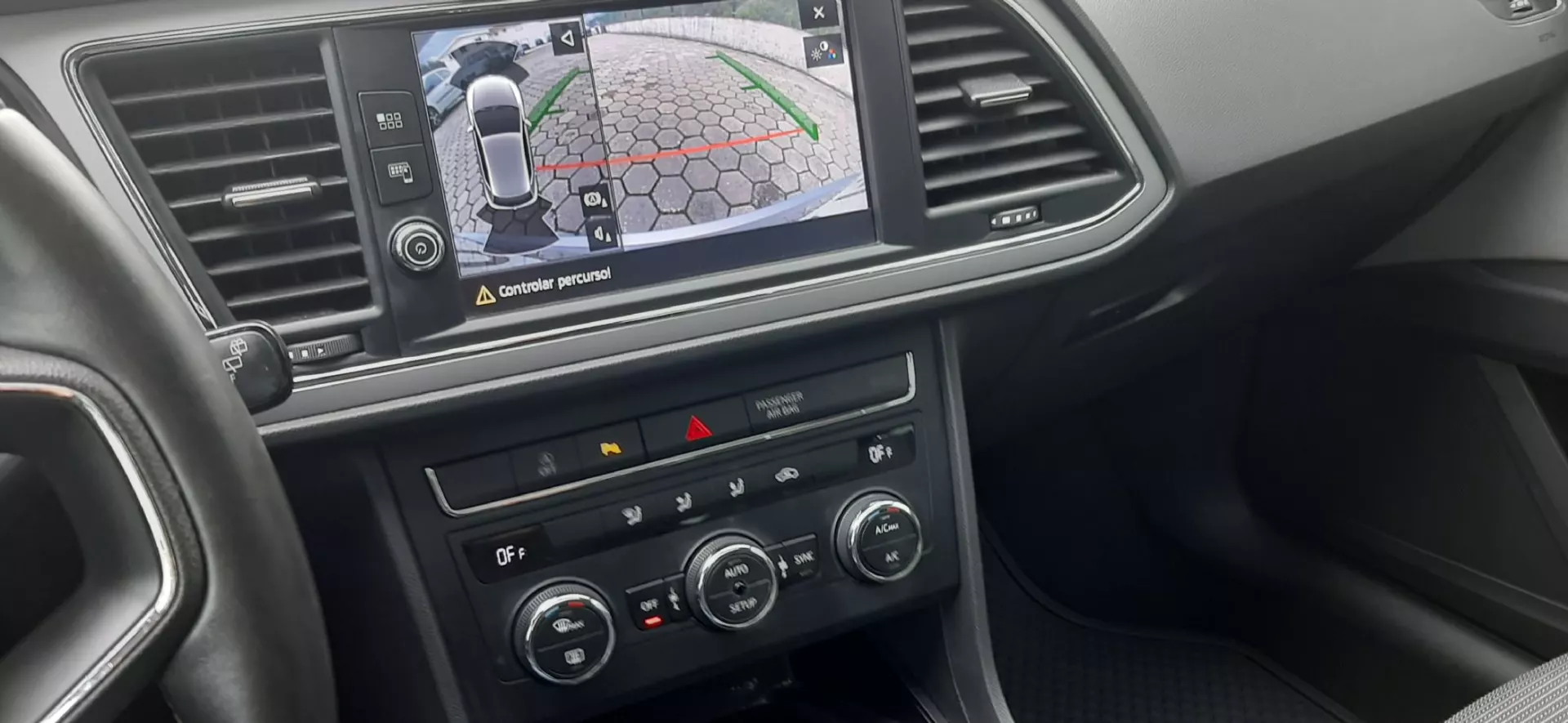 SEAT Leon 1.6 TDi Style S/S 24