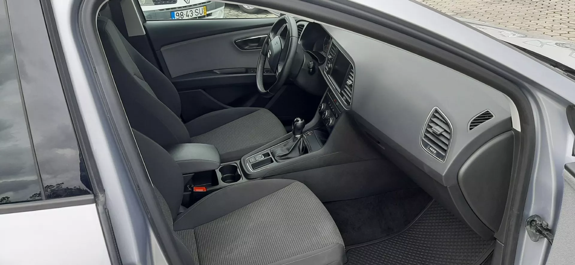 SEAT Leon 1.6 TDi Style S/S 27