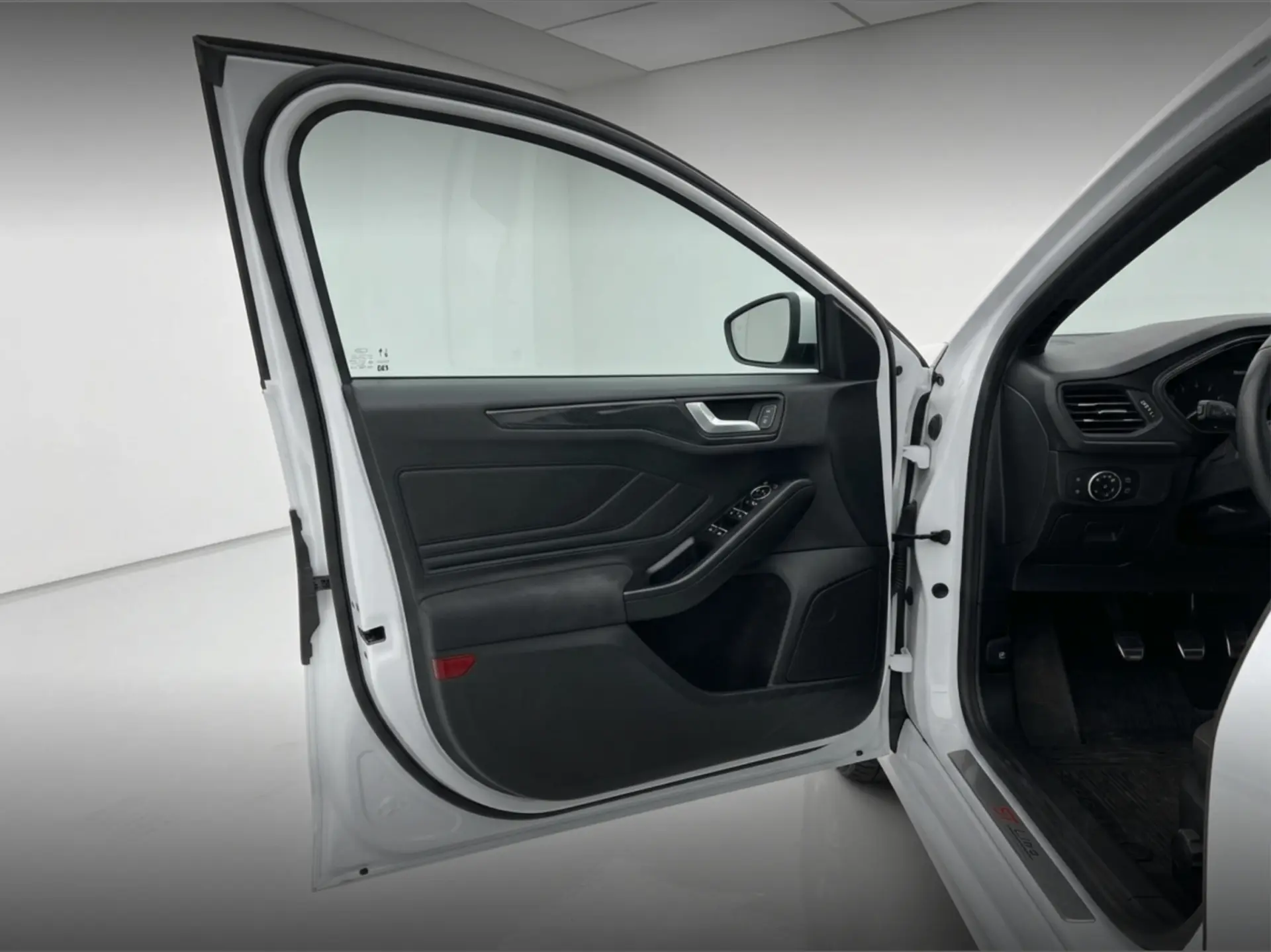 Ford Focus SW 1.5 TDCi EcoBlue ST-Line 10