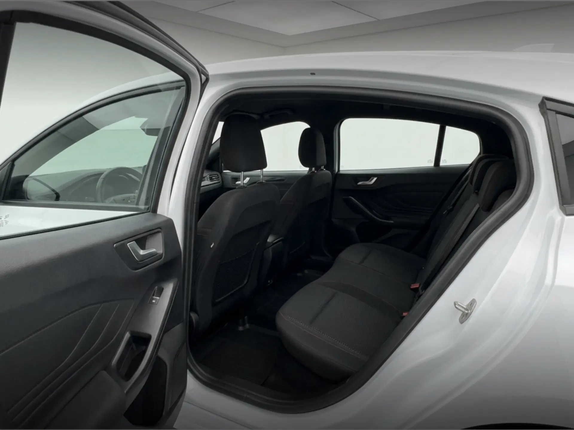 Ford Focus SW 1.5 TDCi EcoBlue ST-Line 13