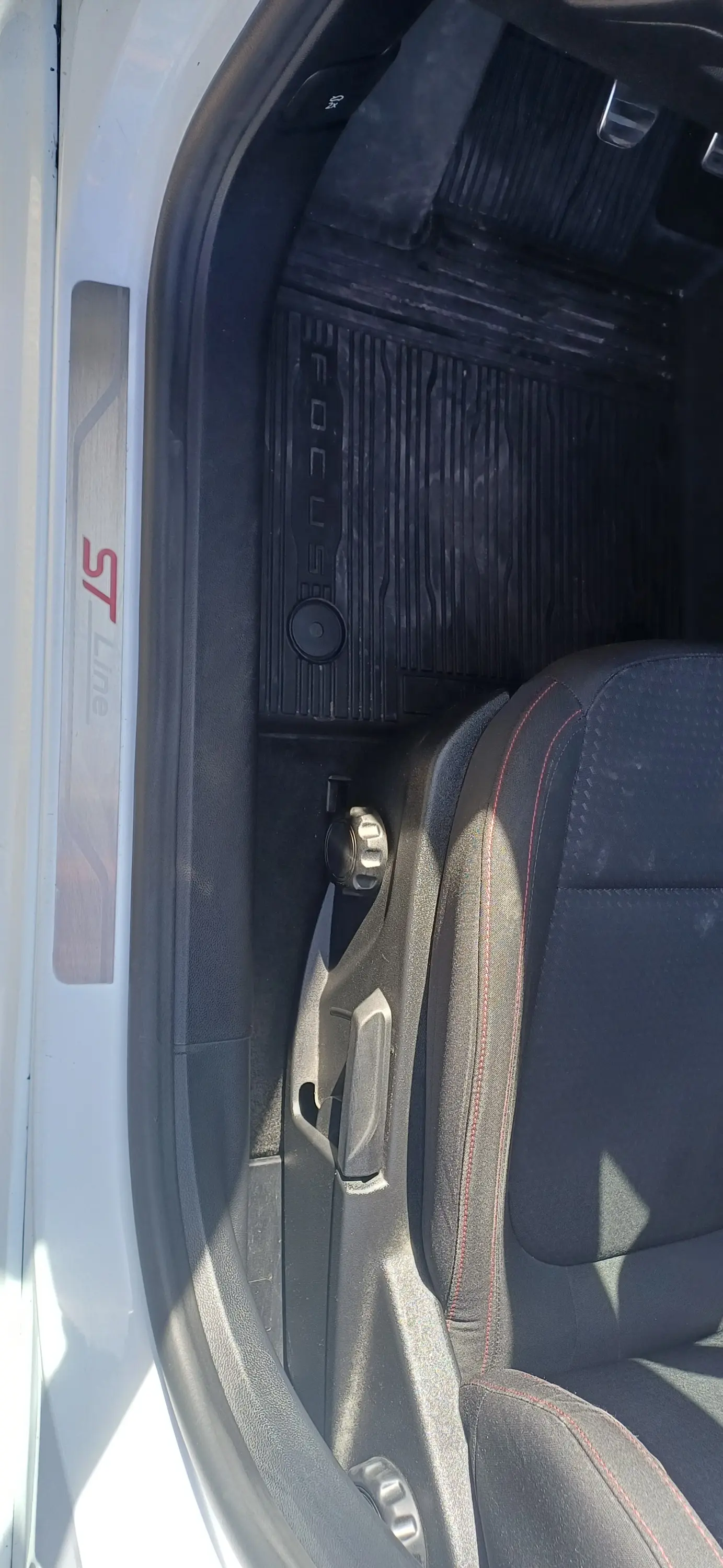 Ford Focus SW 1.5 TDCi EcoBlue ST-Line 21