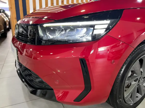 Opel Corsa 1.2 T Edition 4