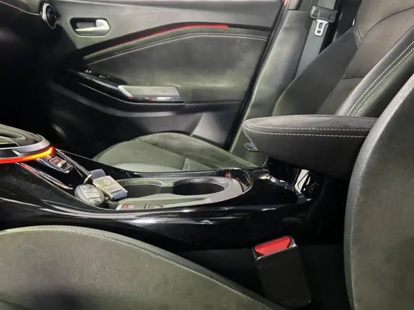 Nissan Juke 1.0 DIG-T N-Design DCT 12