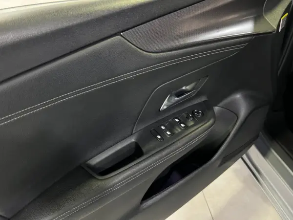 Opel Mokka 1.2 T GS 27