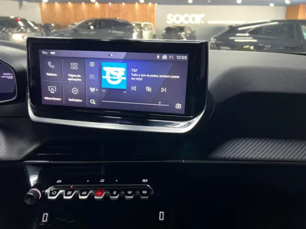 Peugeot 2008 1.2 Hybrid Allure e-DCS6 25