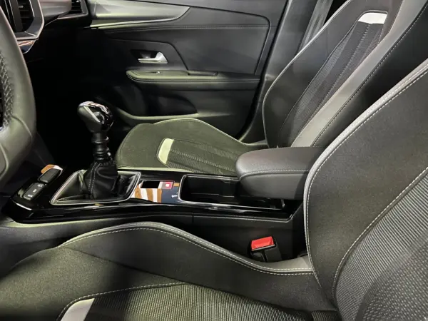 Opel Mokka 1.2 T GS 13