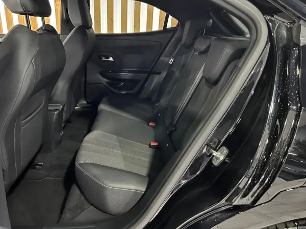 Opel Mokka 1.2 T Edition 14