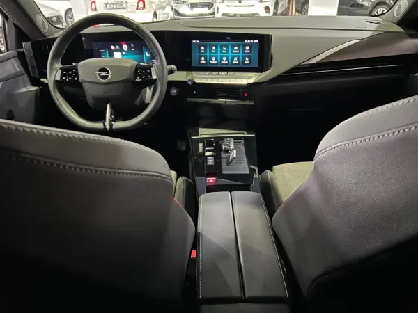 Opel Astra Sports Tourer 1.2 T Hybrid GS eDCT 10