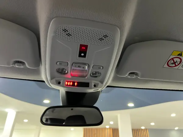 Opel Corsa 1.2 T Edition 23