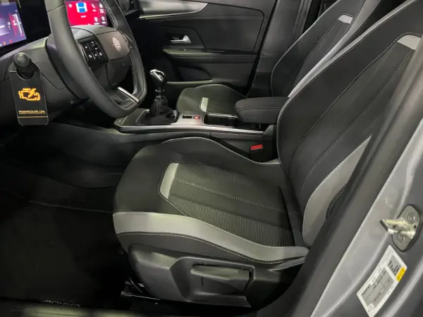 Opel Mokka 1.2 T GS 12