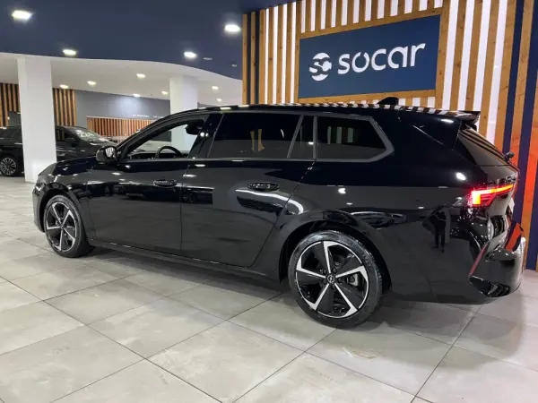 Opel Astra Sports Tourer 1.2 T Hybrid GS eDCT 4