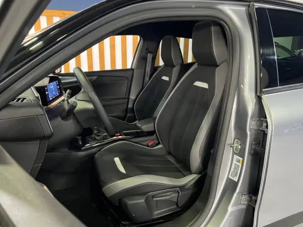 Opel Mokka 1.2 T GS 13