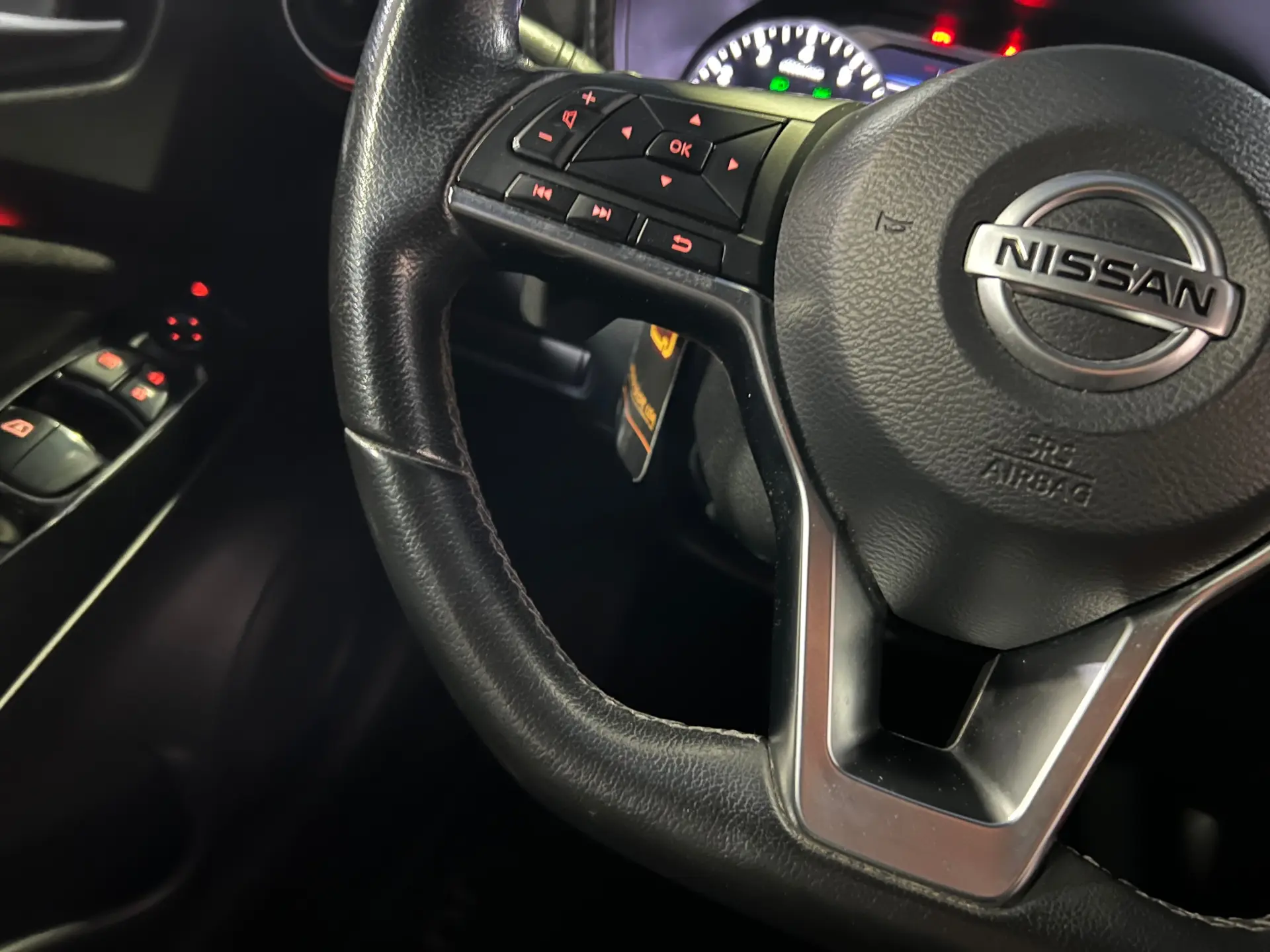 Nissan Juke 1.0 DIG-T N-Design DCT 19