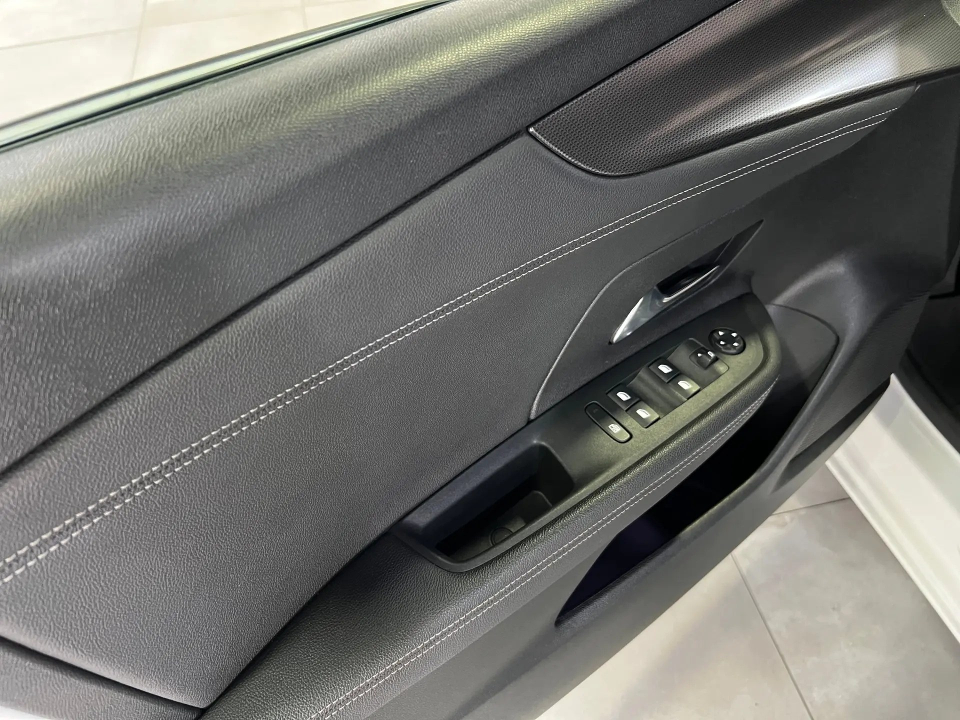 Opel Mokka 1.2 T GS 31