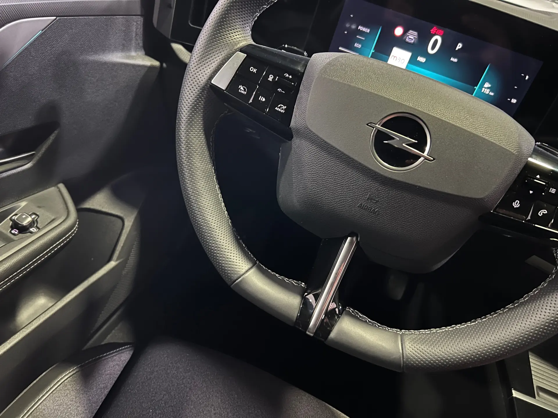 Opel Astra Sports Tourer 1.2 T Hybrid GS eDCT 13