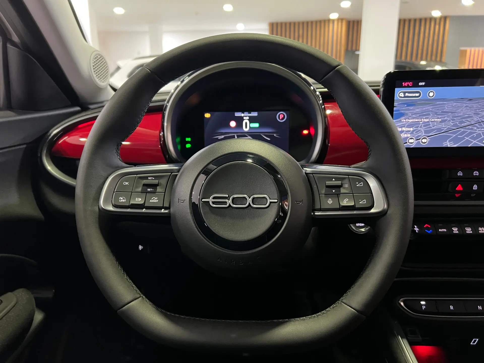 Fiat 600e 54 kWh (RED) 16
