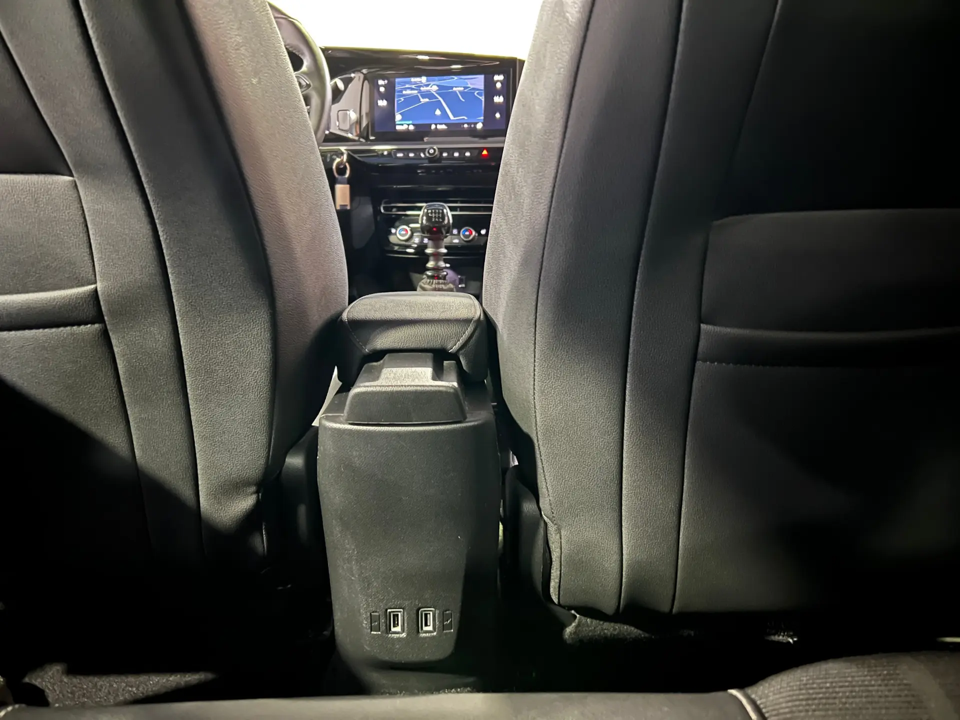 Opel Mokka 1.2 T GS 27