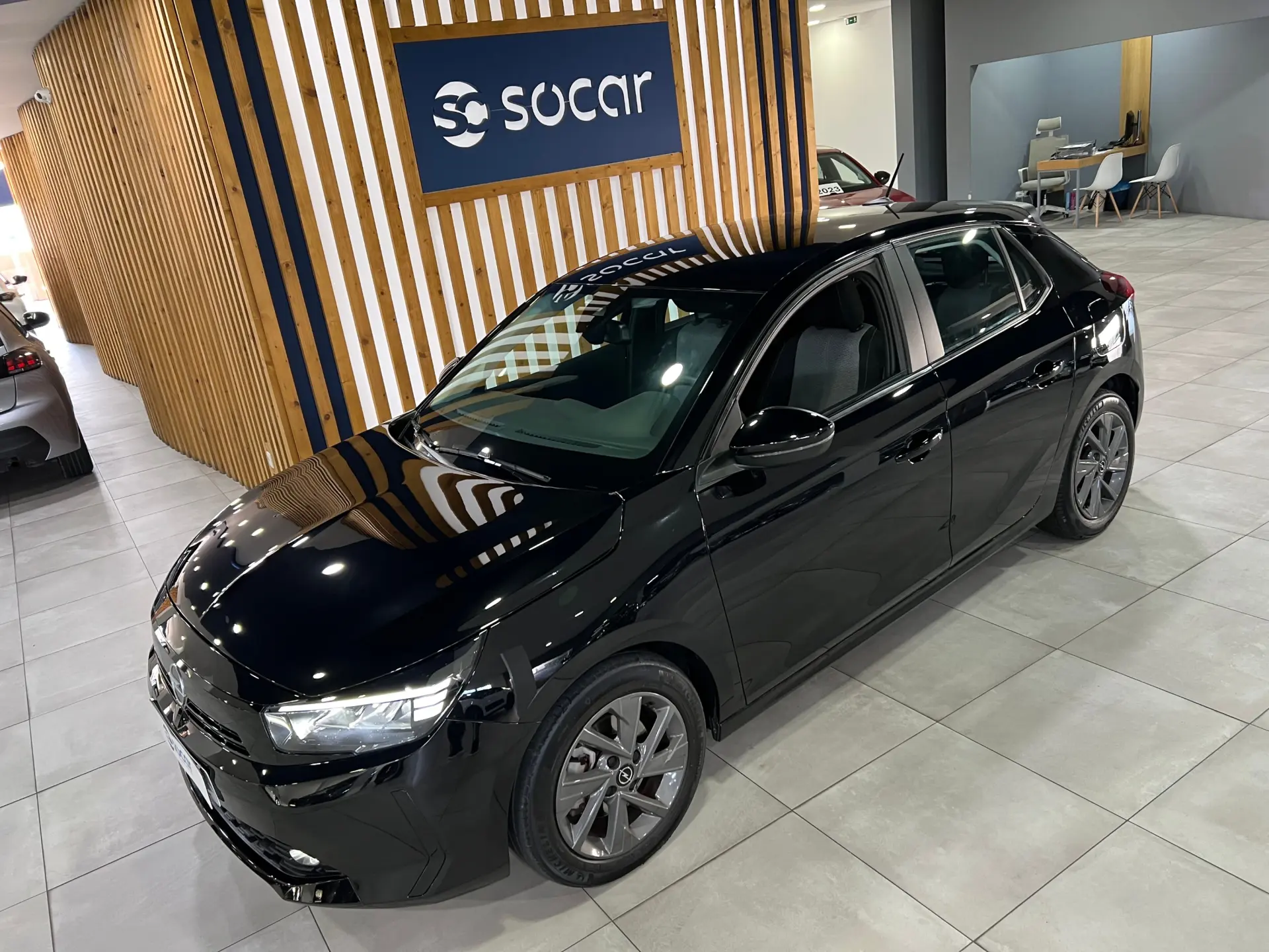 Opel Corsa 1.2 T Edition 4