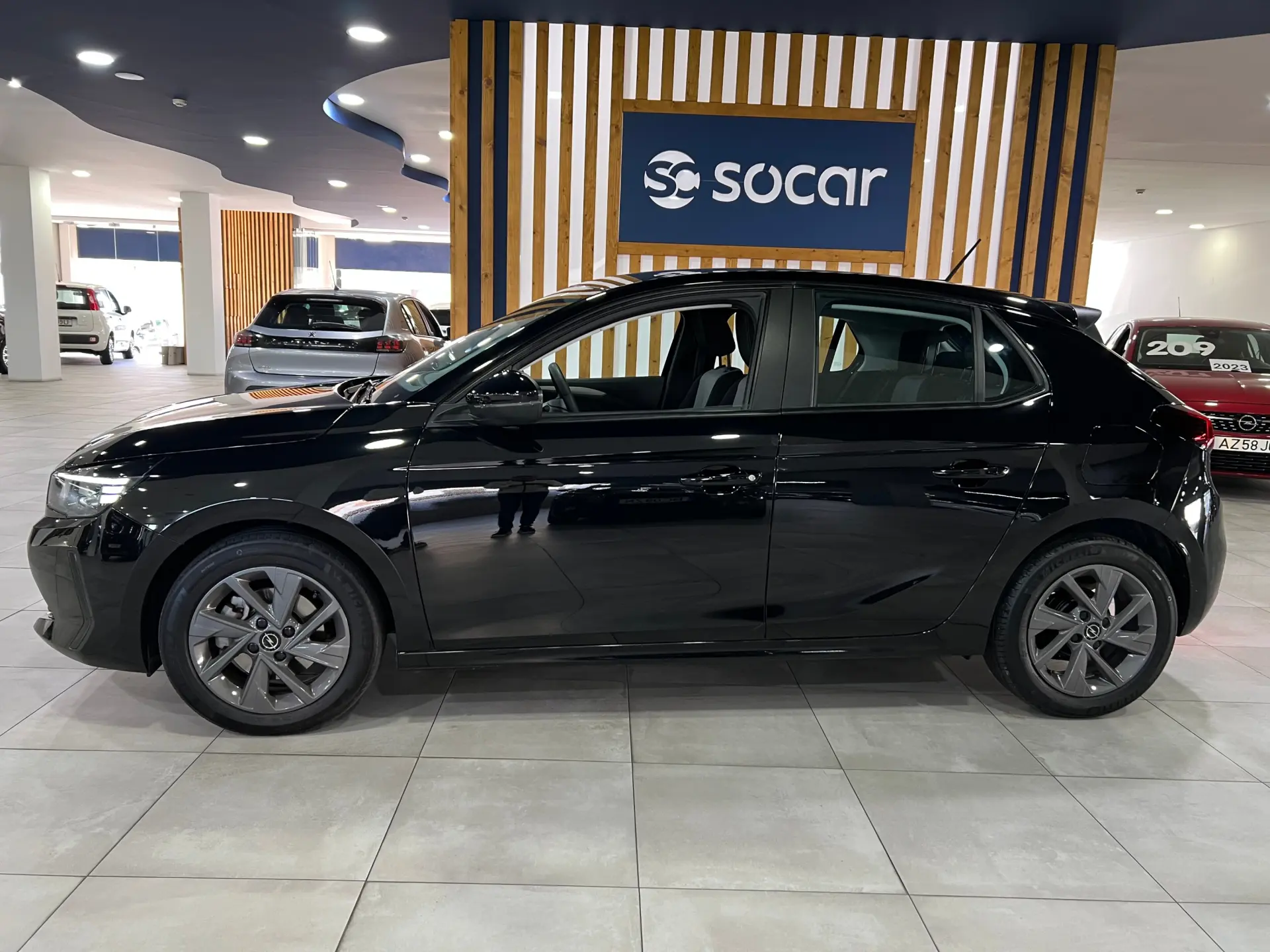 Opel Corsa 1.2 T Edition 3