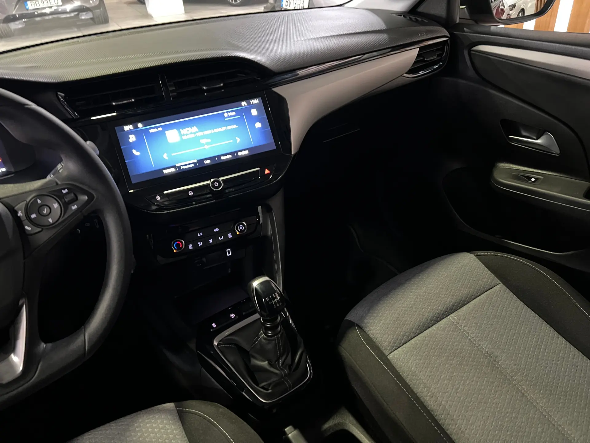 Opel Corsa 1.2 T Edition 17