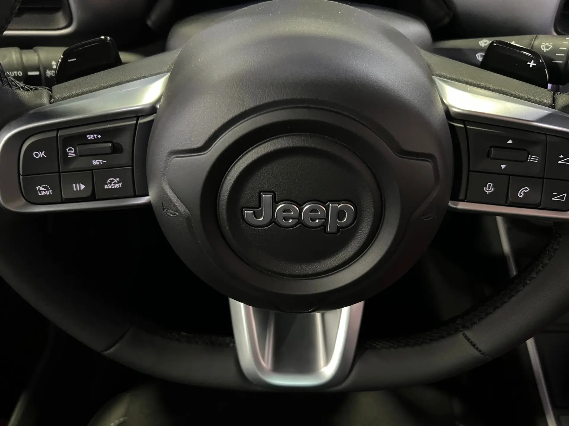 Jeep Avenger 1.2 e-Hybrid Summit DCT 20