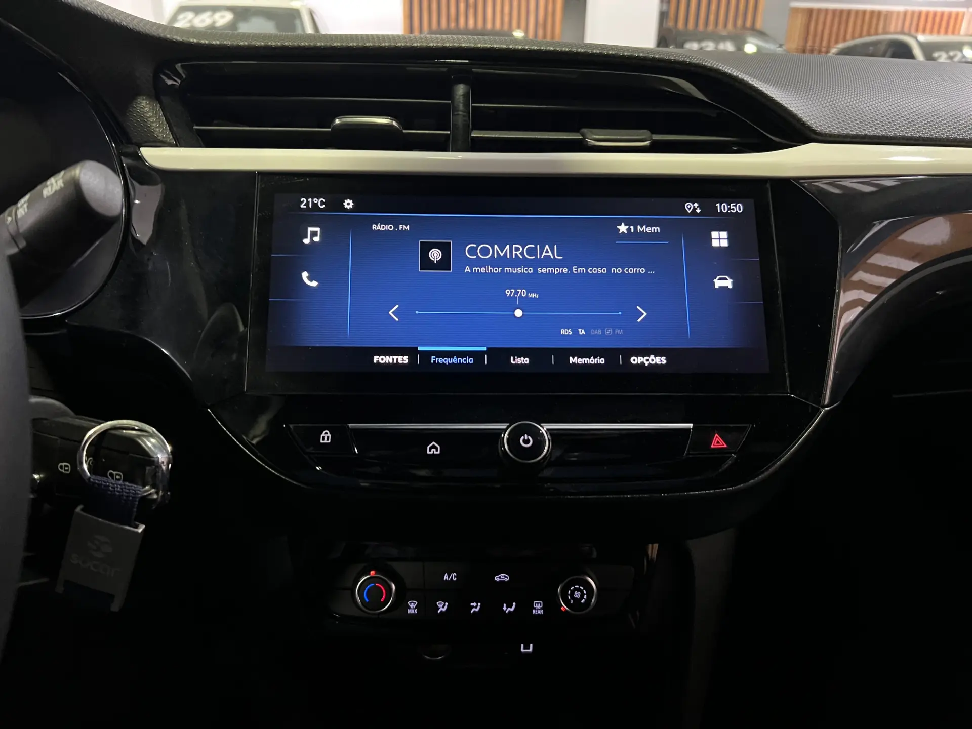 Opel Corsa 1.2 T GS 24