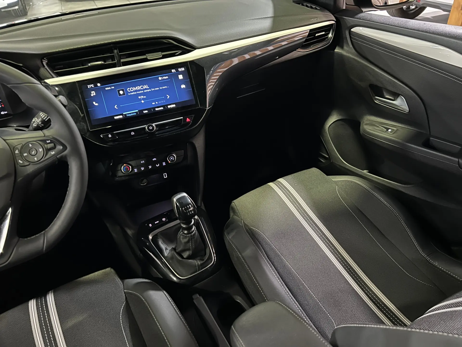 Opel Corsa 1.2 T GS 22