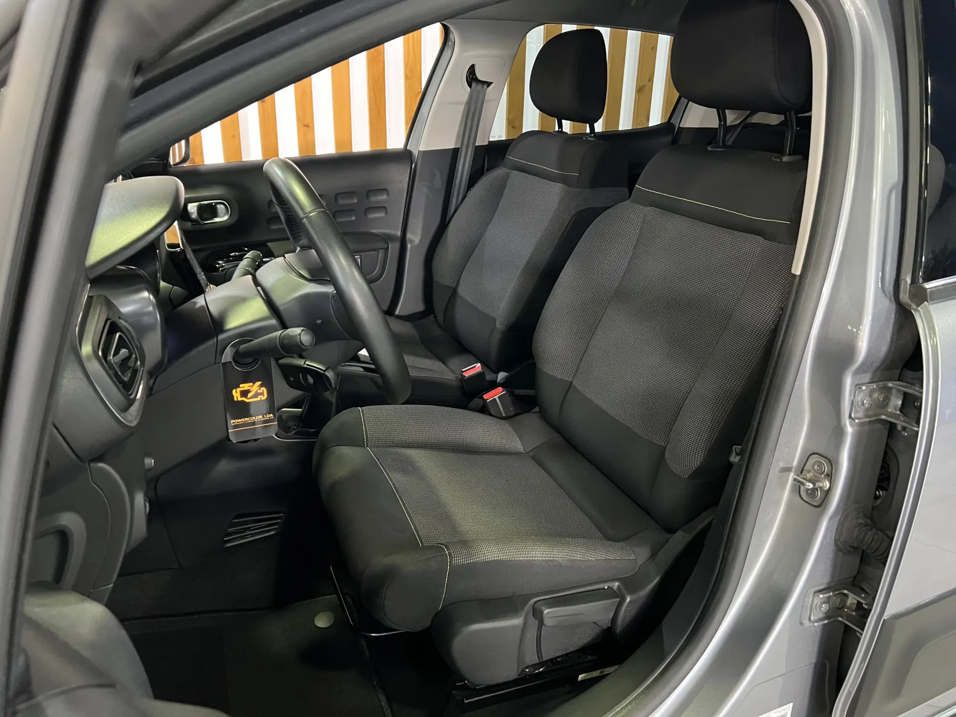 Citroën C3 1.2 PureTech Max 13