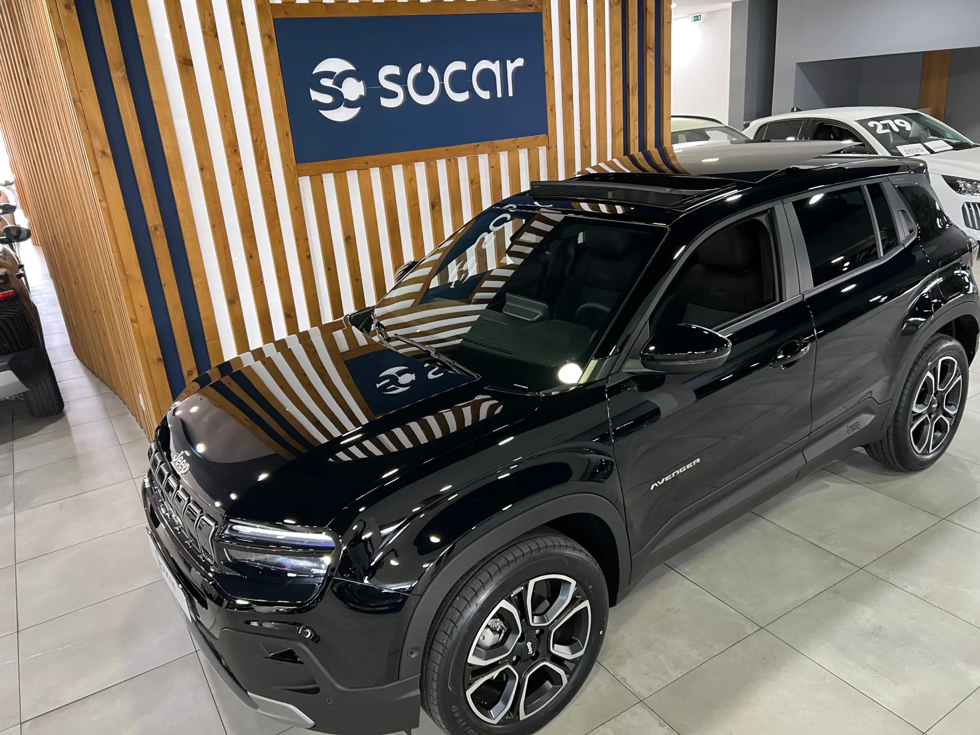 Jeep Avenger 1.2 e-Hybrid Summit DCT 4