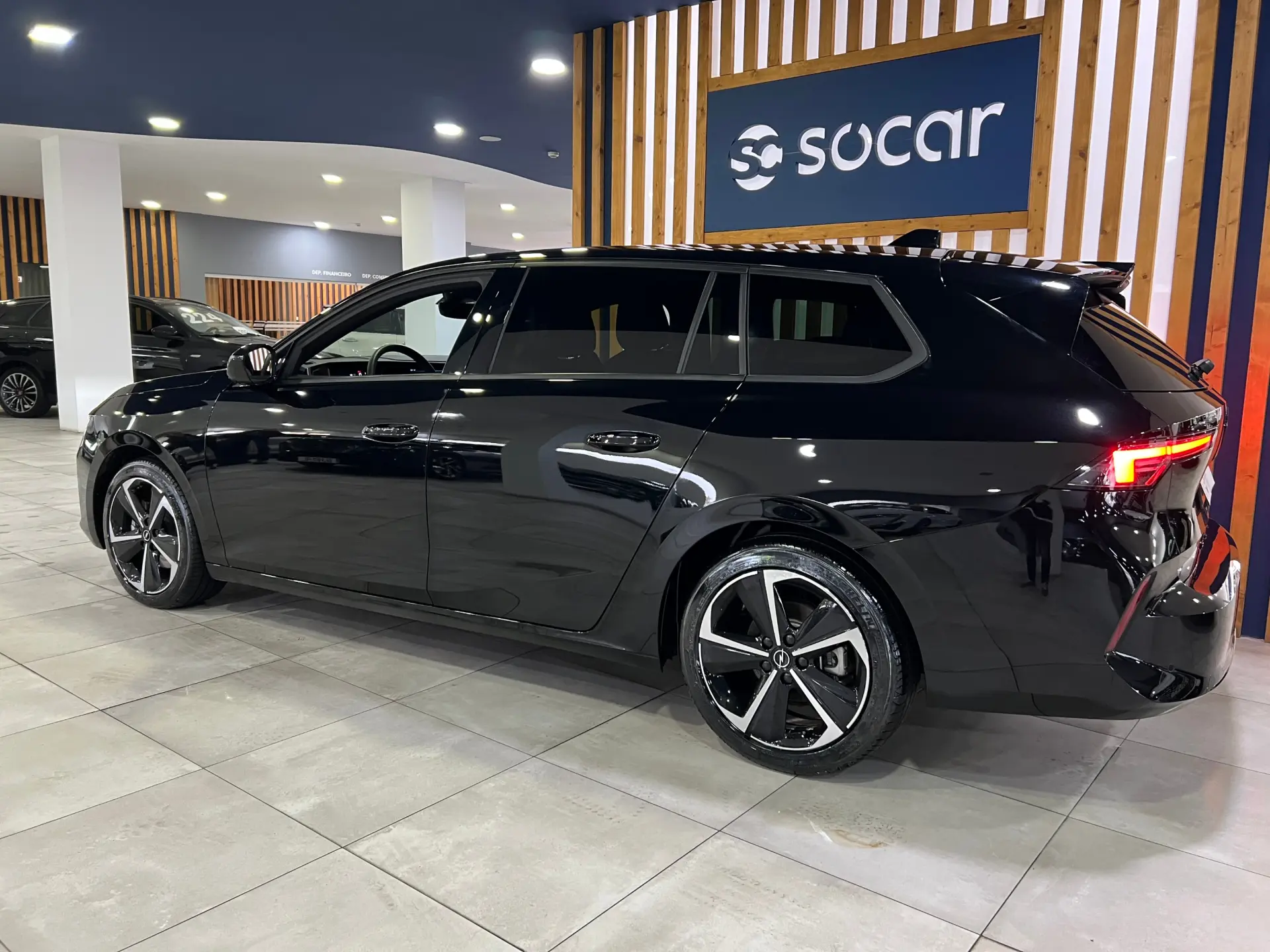 Opel Astra Sports Tourer 1.2 T Hybrid GS eDCT 4