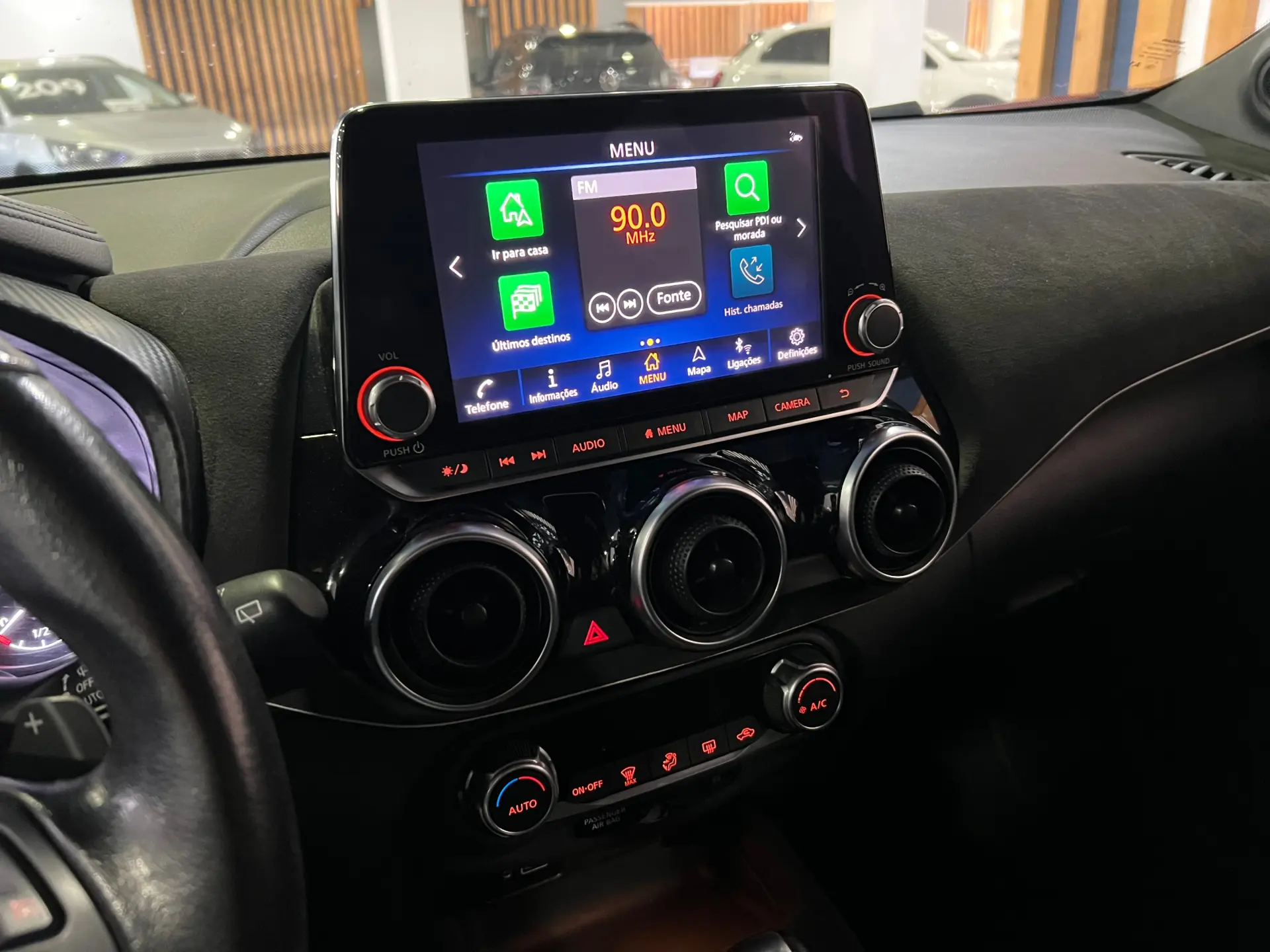 Nissan Juke 1.0 DIG-T N-Design DCT 23