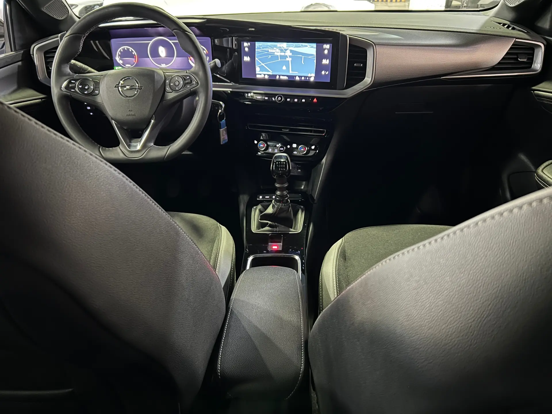 Opel Mokka 1.2 T GS 15