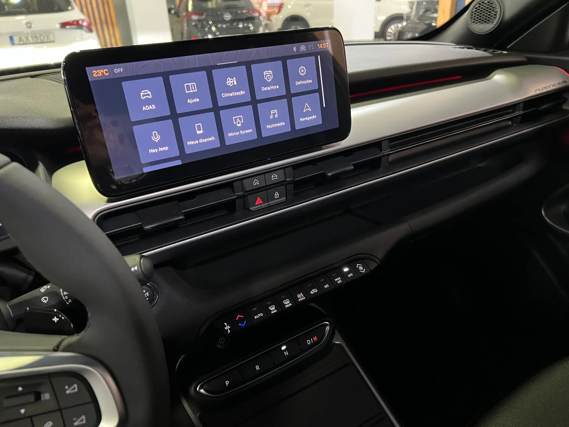 Jeep Avenger 1.2 e-Hybrid Summit DCT 27