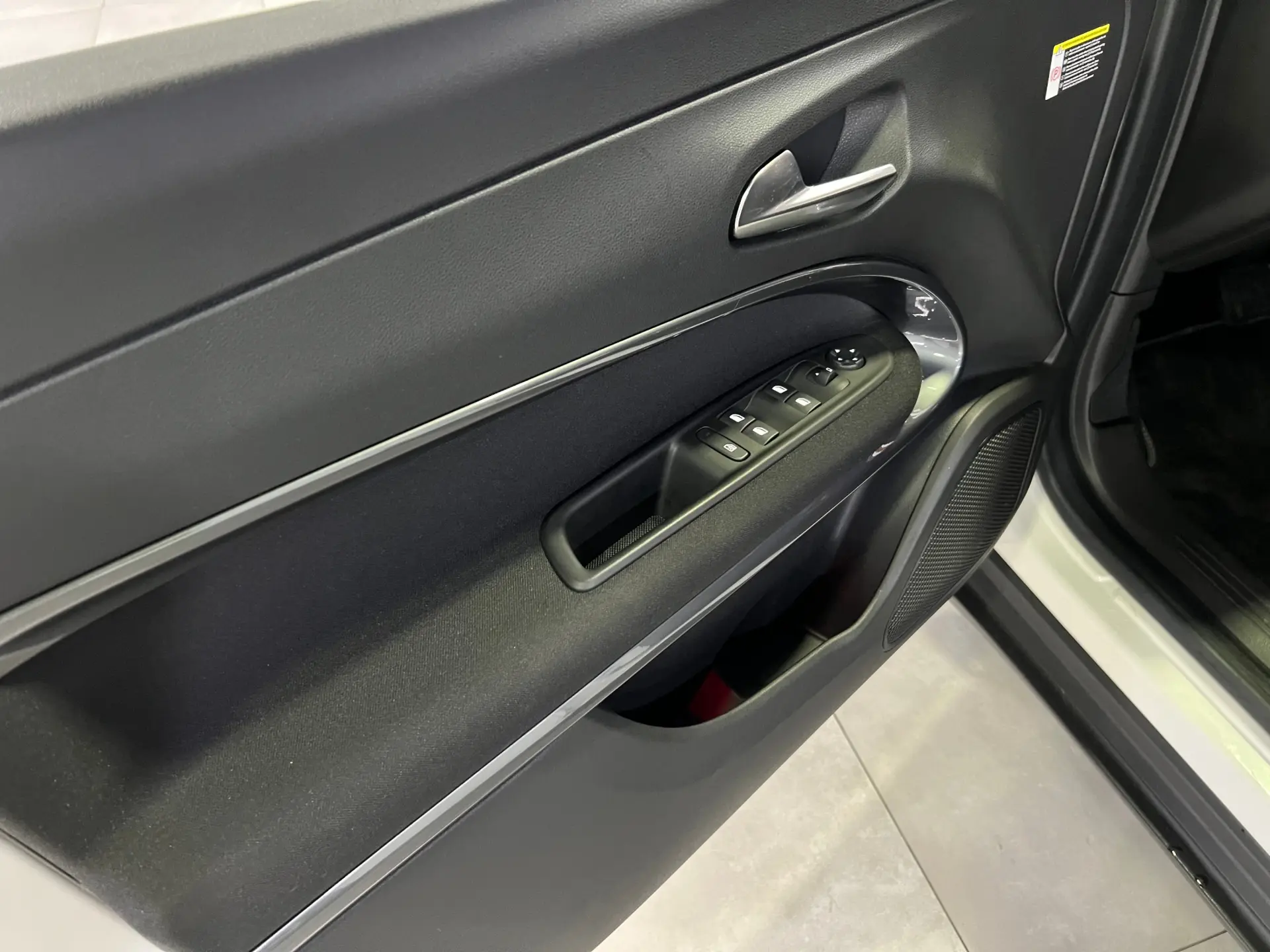 Fiat 600e 54 kWh (RED) 28