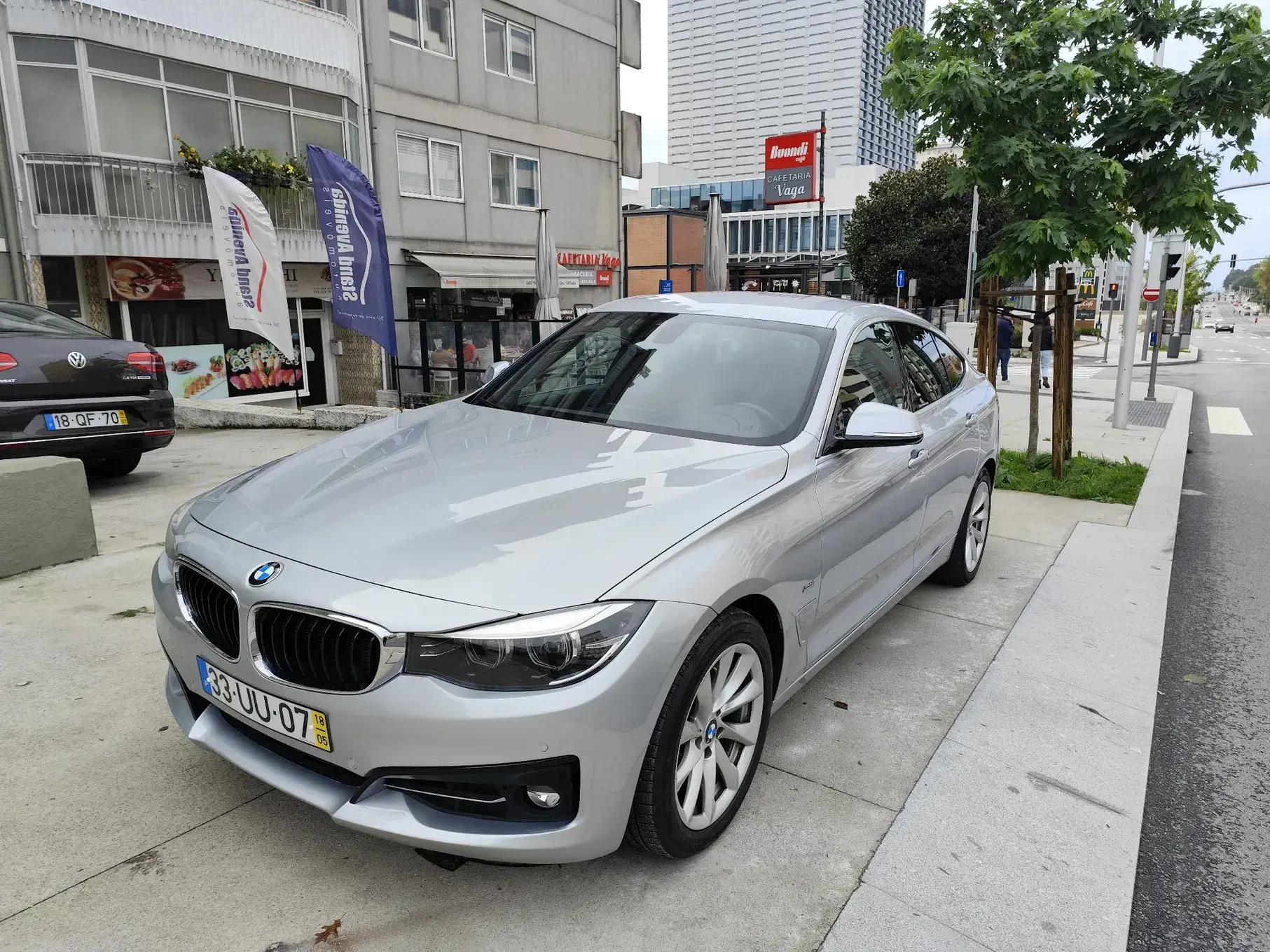 BMW 318 Gran Turismo d Line Sport Auto 2