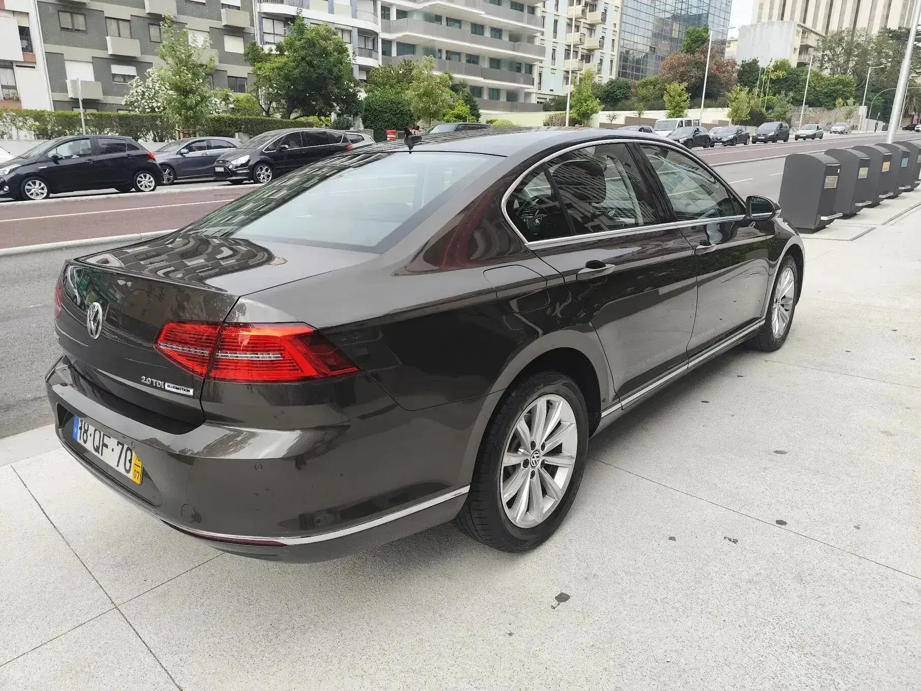Volkswagen Passat 2.0 TDI Highline DSG 8