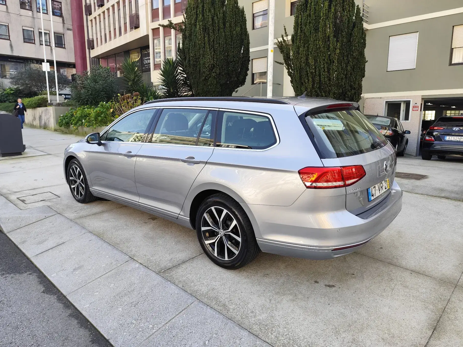 Volkswagen Passat Variant 2.0 TDi Confortline DSG 9