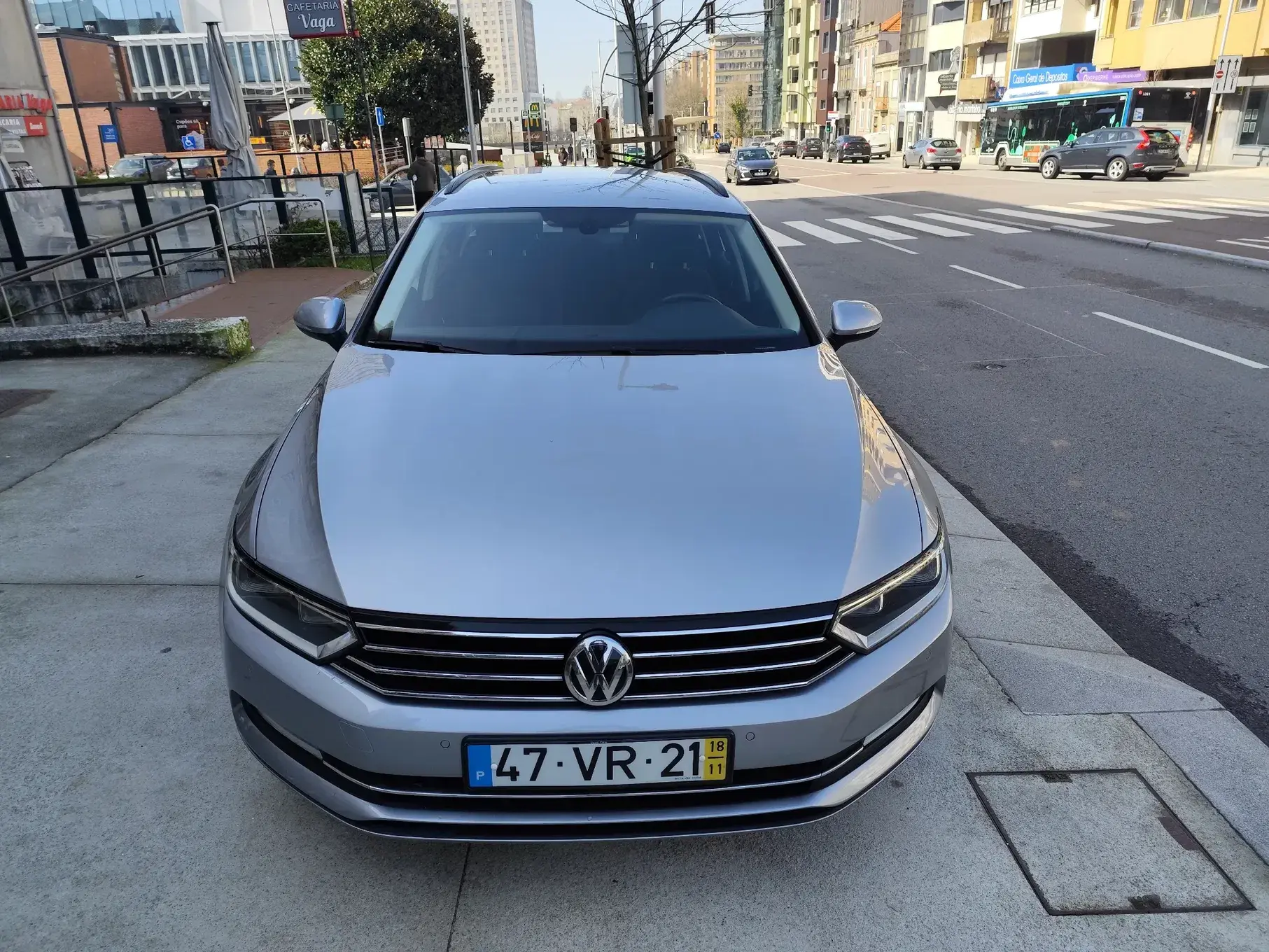 Volkswagen Passat Variant 2.0 TDi Confortline DSG 14