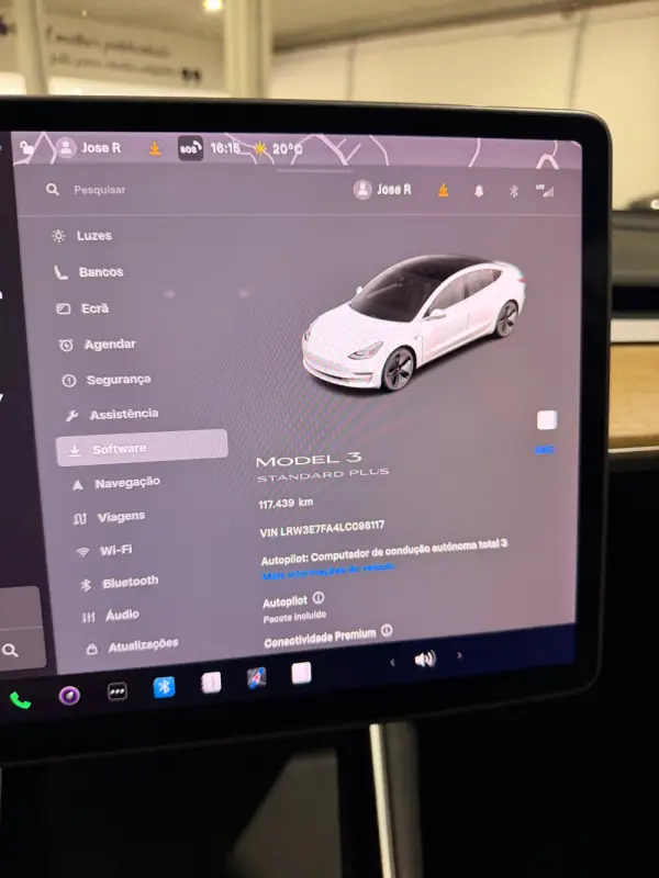 Tesla Model 3 Standard Range Plus RWD 9