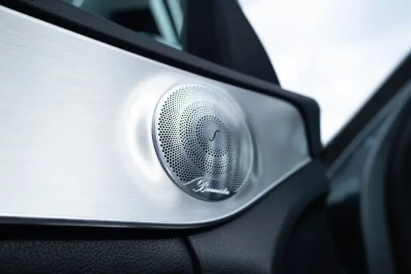 Mercedes-Benz C 200 8