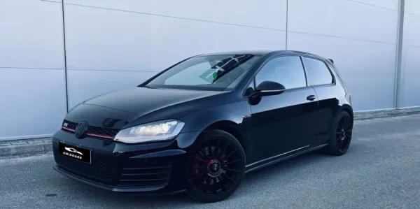 Volkswagen Golf 2.0 TSi GTi DSG Performance 2