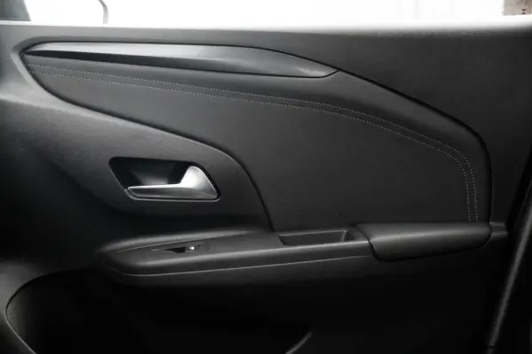 Opel Corsa 1.5 D Business 21