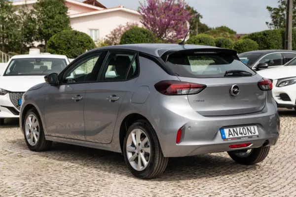 Opel Corsa 1.5 D Business 10